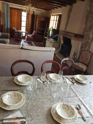 Casa De Campo Con Piscina 12 Personas