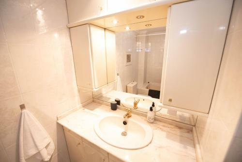 Apartamento Espacios Blanco Plaza Mayor