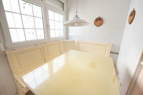 Apartamento Espacios Blanco Plaza Mayor