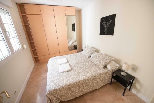 Apartamento Espacios Blanco Plaza Mayor