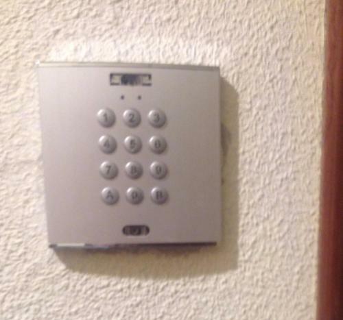 Apartamento San Quirce - C�ntrico Y Reformado- Wifi Y Netflix