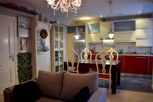 Apartamento San Quirce - C�ntrico Y Reformado- Wifi Y Netflix