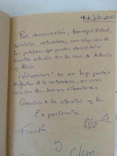 Suvan, La Casa De La Felicidad