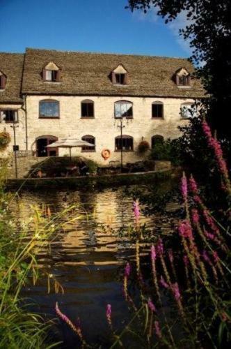 Egypt Mill Hotel And Restaurant