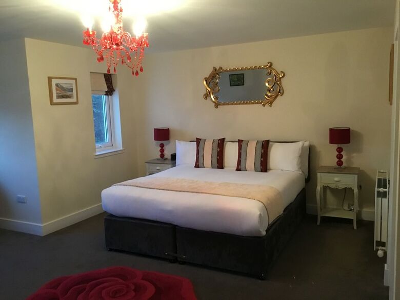Bed & Breakfast Achnagairn Estate