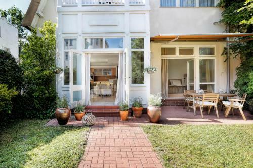 Viu Secret Garden Apartment