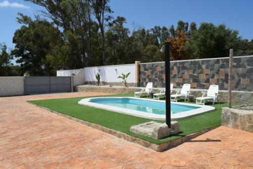 Bamb� � Casa Rural En Vejer Con Piscina Privada