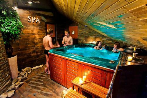 Apartament Pool Spa Z Jacuzzi