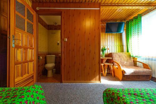 Bed & Breakfast Apartamenty I Pokoje W Willi Na Ubocy