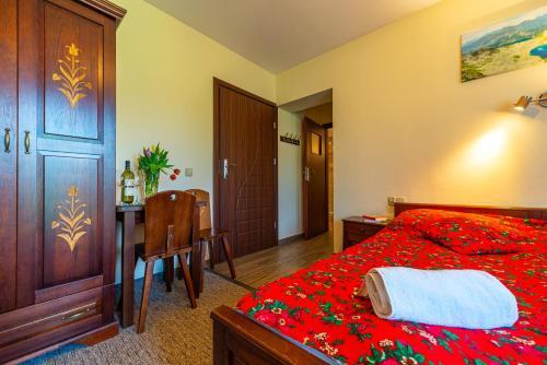 Bed & Breakfast Apartamenty I Pokoje W Willi Na Ubocy
