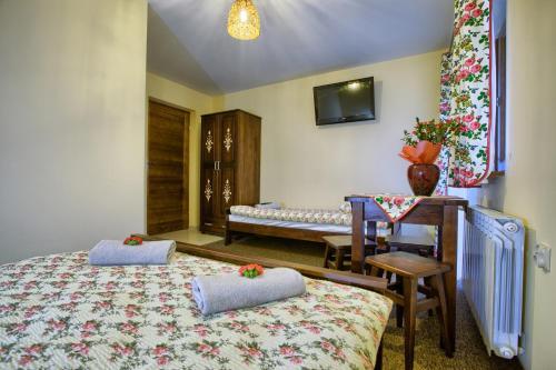 Bed & Breakfast Apartamenty I Pokoje W Willi Na Ubocy