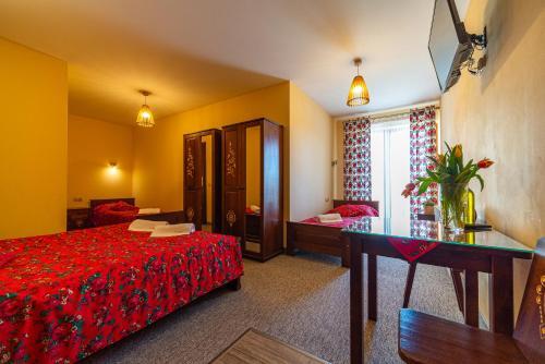 Bed & Breakfast Apartamenty I Pokoje W Willi Na Ubocy