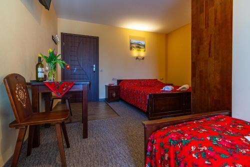 Bed & Breakfast Apartamenty I Pokoje W Willi Na Ubocy