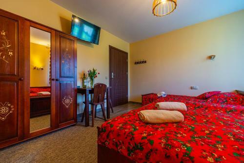 Bed & Breakfast Apartamenty I Pokoje W Willi Na Ubocy