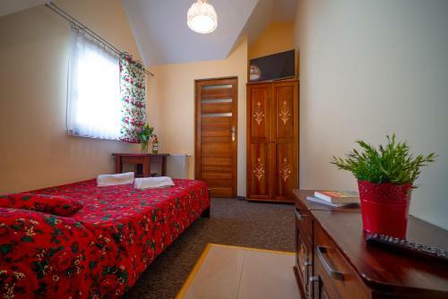 Bed & Breakfast Apartamenty I Pokoje W Willi Na Ubocy