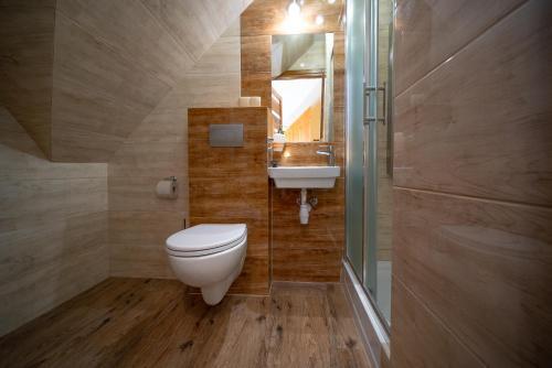Bed & Breakfast Apartamenty I Pokoje W Willi Na Ubocy