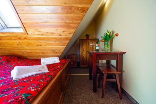 Bed & Breakfast Apartamenty I Pokoje W Willi Na Ubocy