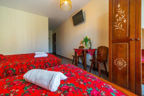 Bed & Breakfast Apartamenty I Pokoje W Willi Na Ubocy