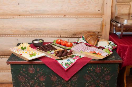 Bed & Breakfast Apartamenty I Pokoje W Willi Na Ubocy