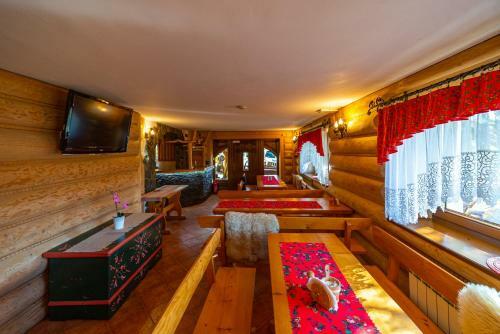 Bed & Breakfast Apartamenty I Pokoje W Willi Na Ubocy