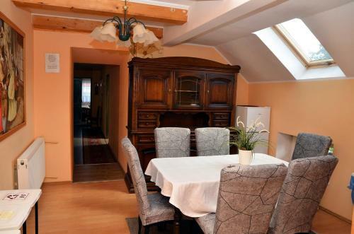 Hostal Go?ciniec Zapiecek