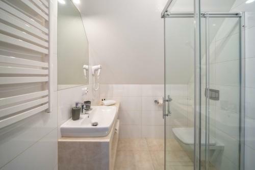 Przy Termach Domki Pokoje Apartamenty