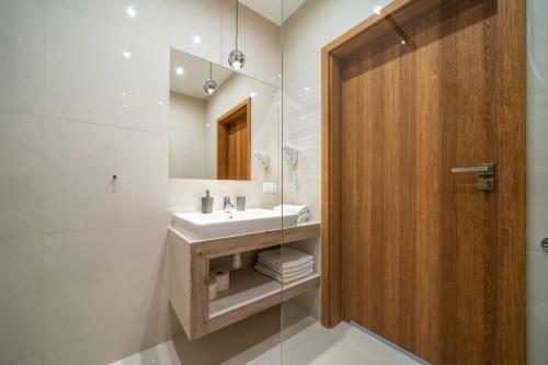 Przy Termach Domki Pokoje Apartamenty