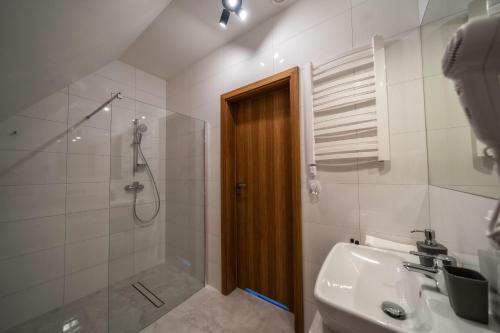 Przy Termach Domki Pokoje Apartamenty