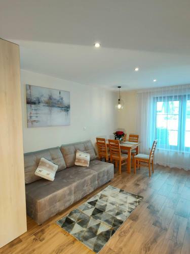 Przy Termach Domki Pokoje Apartamenty