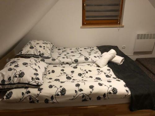 Domek Na Kamie?cu