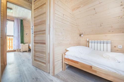 Domki Z Bali - Pod Termami