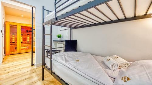 Apartamenty Centrum - Wyszy?skiego 9 - Royal Aparts