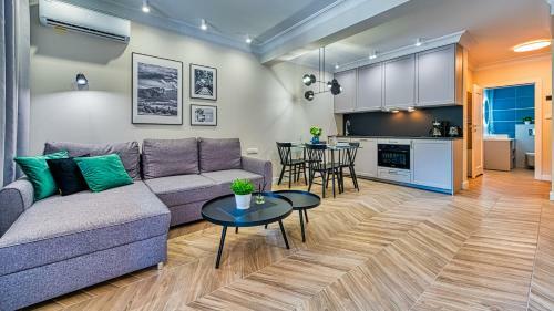 Apartamenty Centrum - Wyszy?skiego 9 - Royal Aparts