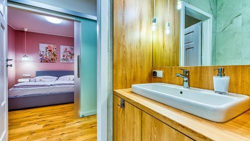 Apartamenty Centrum - Wyszy?skiego 9 - Royal Aparts