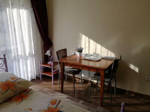 Pokoje U ?azarczyk�w