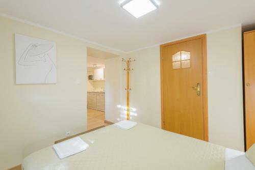 Apartamento Wynajem Pokoi Ireneusz Chru?cielski