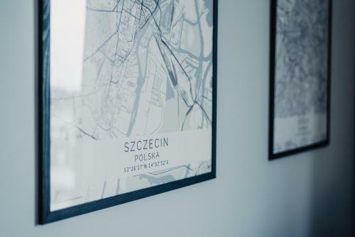 Silk Apartment - Netflix - Parking
