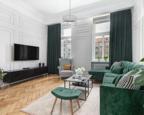 Kazia Apartment In My Center
