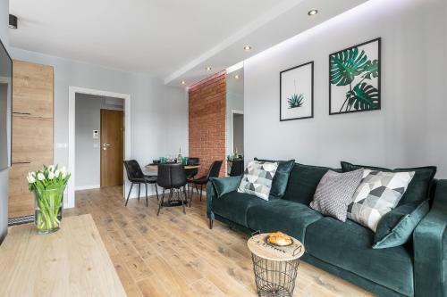 Premium Apartments New Town Private Parking Included