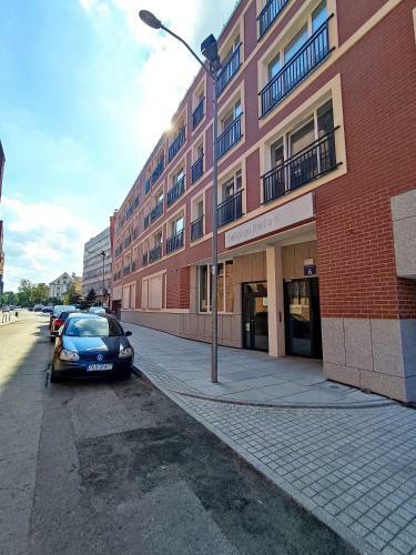River House - Apartament Z Ogr�dkiem