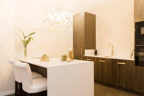Md Julio Antonio Apartment Center