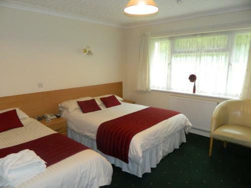 Cedars Hotel