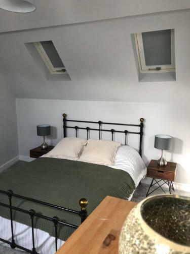 Hostal Scenarios