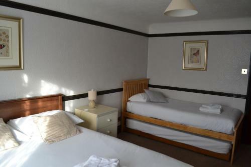 Hostal The Manor Hotel