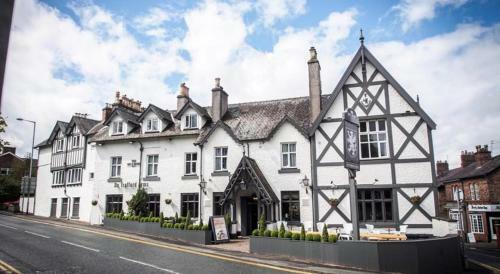 Hotel De Trafford By Greene King Inns