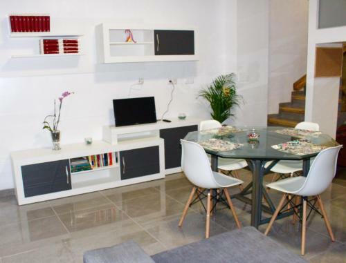 Apartamento Luminoso Cerca de La Playa Y Puerto