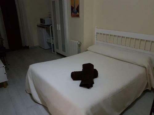 Hostal Plaza Redonda Brugada Home