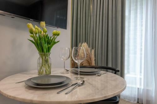 Apartpark - Ambria Apartments