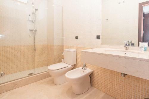 Hostal Bet Apartments - Canovas Rooms
