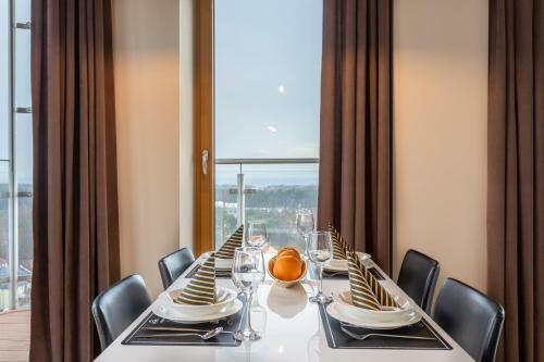 Ambria Apartments Platan Tower